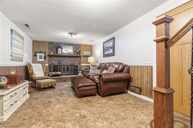 1508 Pauli Street, Canal Fulton, OH 44614