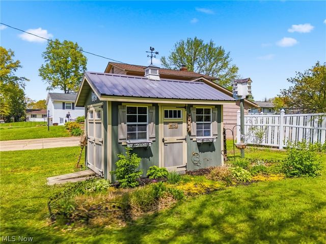 1508 Pauli Street, Canal Fulton, OH 44614