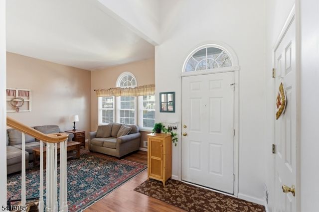 335 Carnegie Ct, Independence Twp., NJ 07840