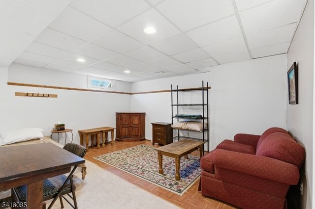 335 Carnegie Ct, Independence Twp., NJ 07840