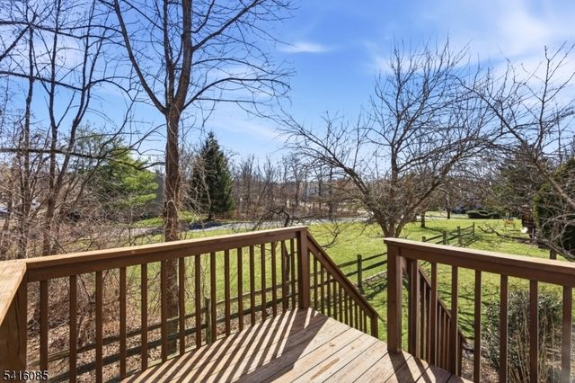 335 Carnegie Ct, Independence Twp., NJ 07840