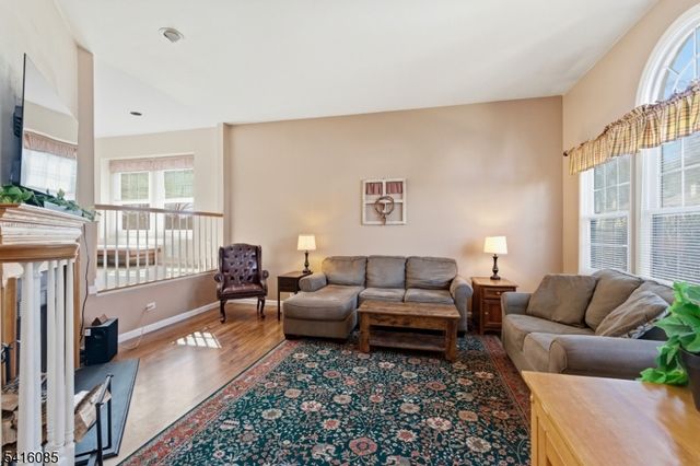 335 Carnegie Ct, Independence Twp., NJ 07840