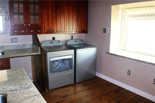 4 West Manning Street, Madisonville, TX 77864