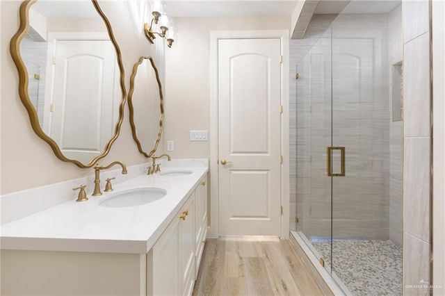 7817 N 40th Street, Mcallen, TX 78504