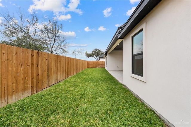 7817 N 40th Street, Mcallen, TX 78504