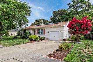 133 W Holly Lane, Little Egg Harbor, NJ 08087