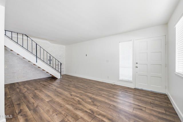 1210 Carlsbad Place, Ventura, CA 93003