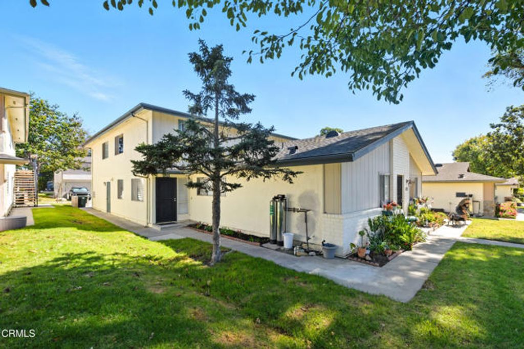 1210 Carlsbad Place, Ventura, CA 93003