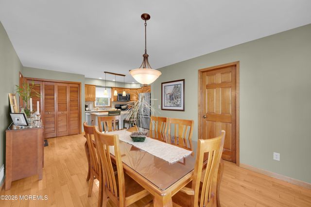 65 Claridge Court 153, Toms River, NJ 08753