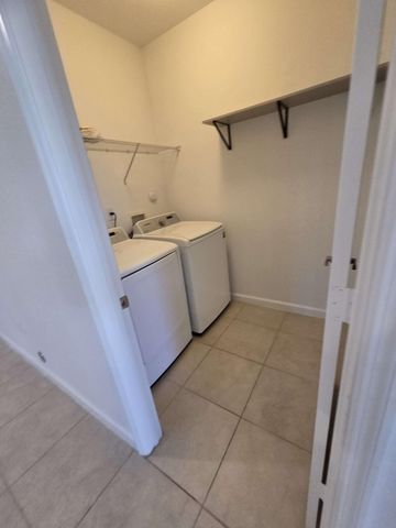 195 SE 24th Court, Homestead, FL 33033