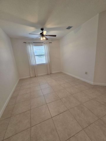 195 SE 24th Court, Homestead, FL 33033