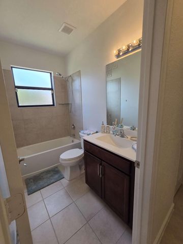 195 SE 24th Court, Homestead, FL 33033