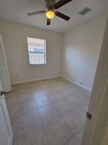 195 SE 24th Court, Homestead, FL 33033