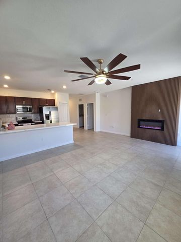 195 SE 24th Court, Homestead, FL 33033