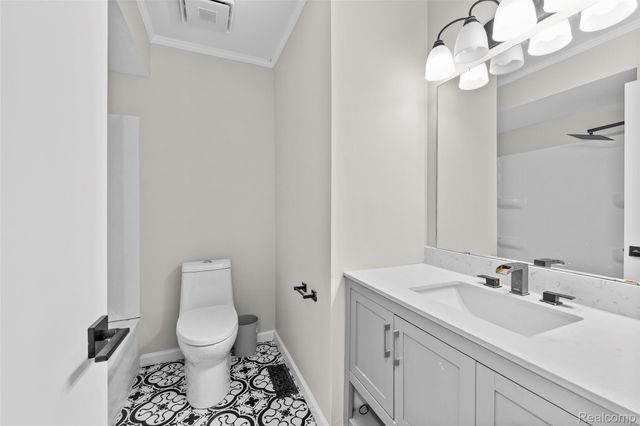 13404 Sequoia Lane, Green Oak Township, MI 48178