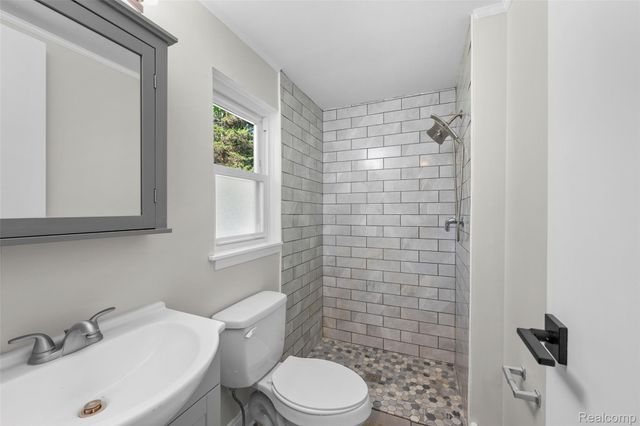 13404 Sequoia Lane, Green Oak Township, MI 48178