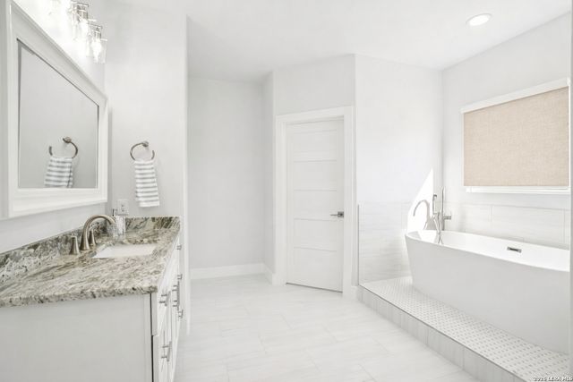 103 N John Bird, Blanco, TX 78606