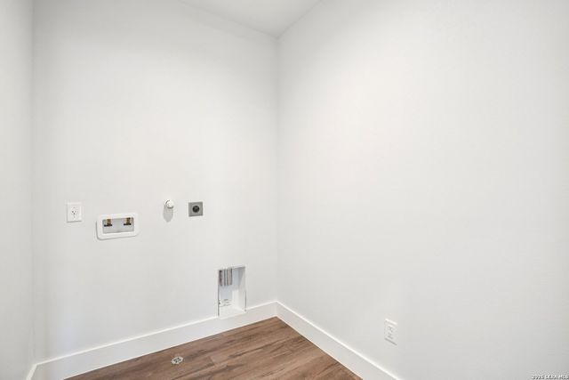 103 N John Bird, Blanco, TX 78606