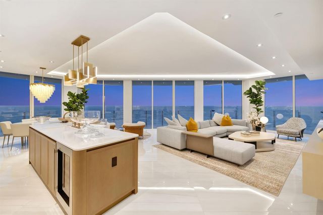 525 N Fort Lauderdale Beach Boulevard 901, Fort Lauderdale, FL 33304