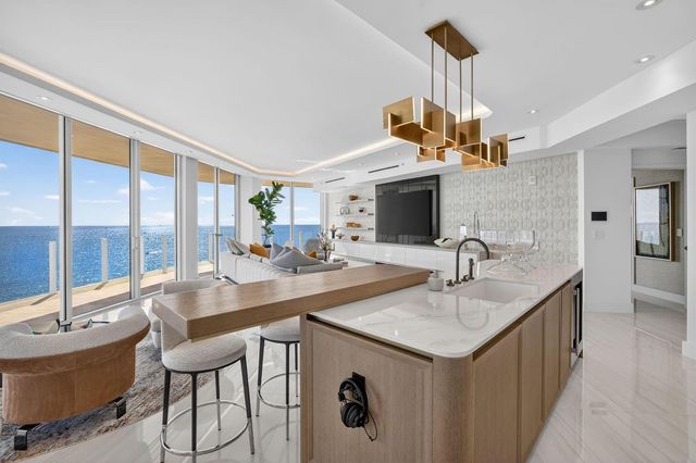 525 N Fort Lauderdale Beach Boulevard 901, Fort Lauderdale, FL 33304