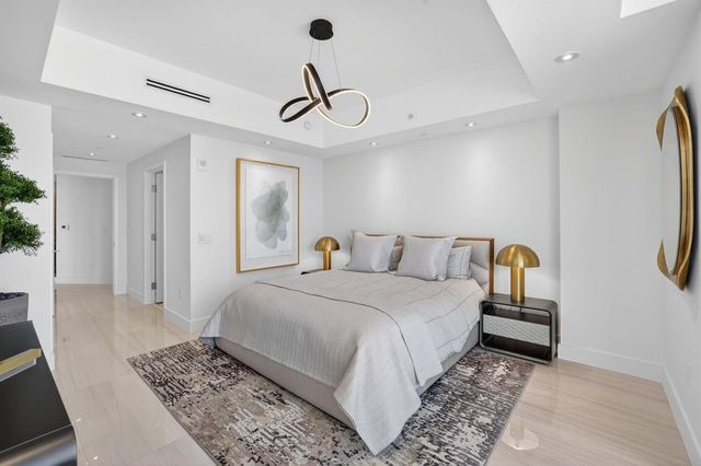 525 N Fort Lauderdale Beach Boulevard 901, Fort Lauderdale, FL 33304