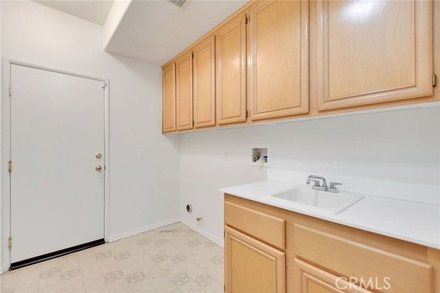 1279 Cedar Hollow, Beaumont, CA 92223