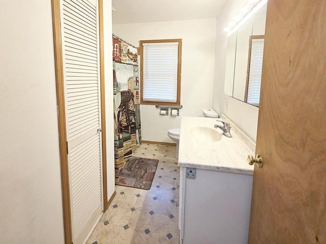 1001 Cornelia Street, Janesville, WI 53545