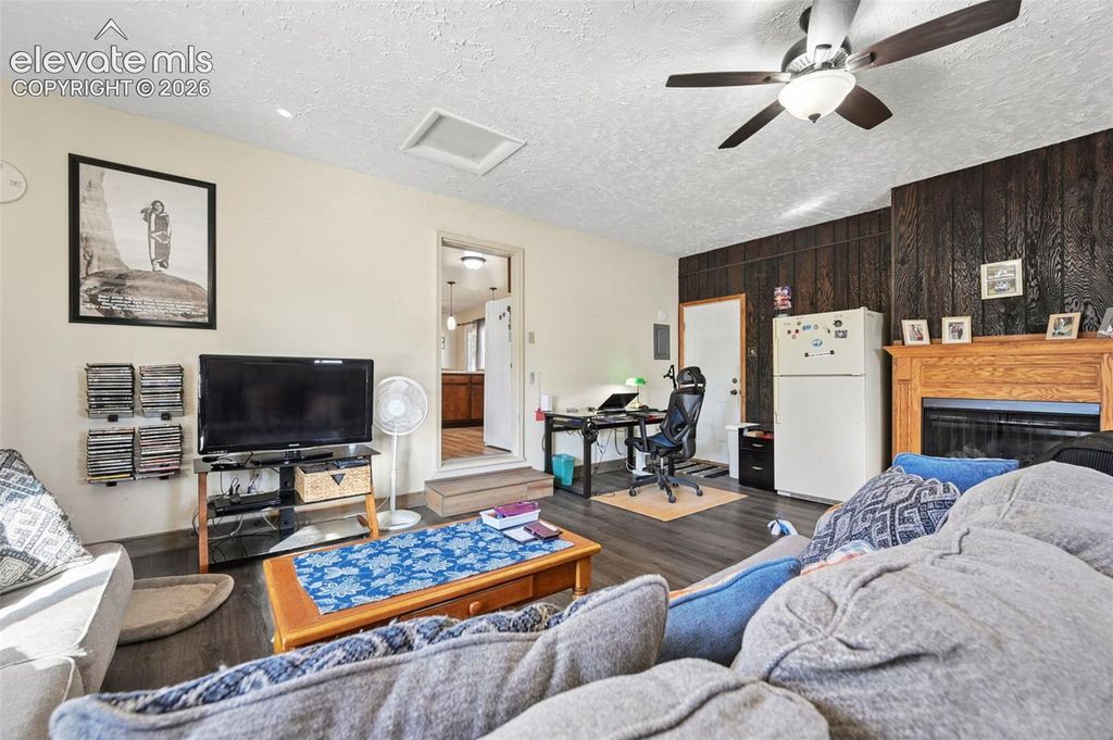 2041 Vinewood Lane, Pueblo, CO 81005 — photo 3