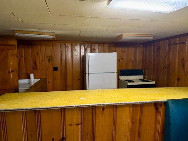 319 Sumner Ave, New Castle, PA 16105