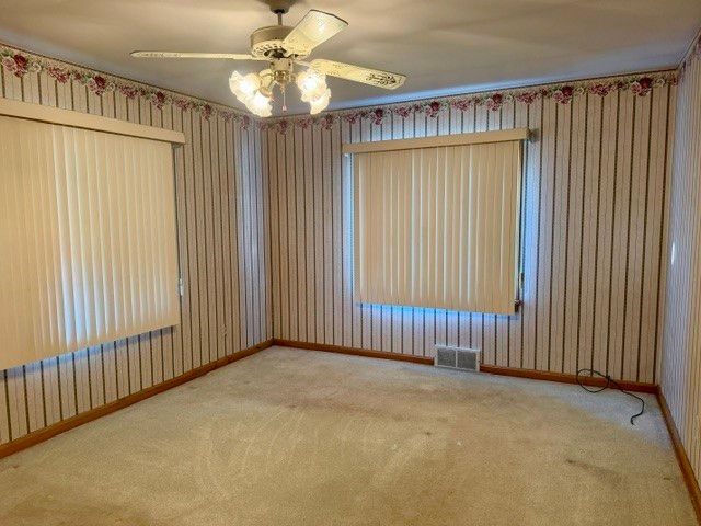 319 Sumner Ave, New Castle, PA 16105