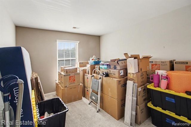 2858 Cottonwood Drive C, Waterford, MI 48328