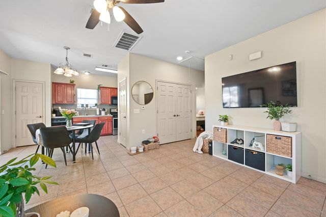 1118 Linden ST A & B, Austin, TX 78702