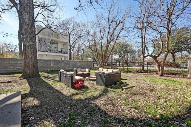 1118 Linden ST A & B, Austin, TX 78702