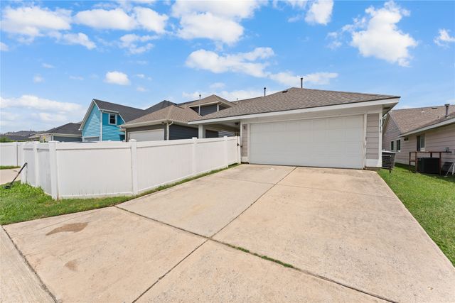 1218 Chattahoochee Drive, Savannah, TX 76227