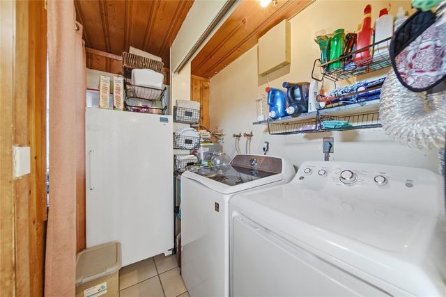 5080 70TH AVENUE N, Pinellas Park, FL 33781