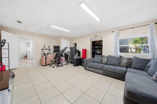 5080 70TH AVENUE N, Pinellas Park, FL 33781