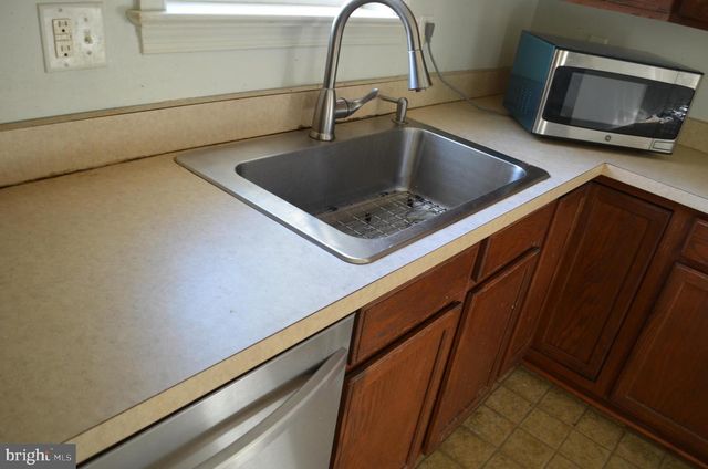 12113 FALLEN TIMBERS CIR, Hagerstown, MD 21740