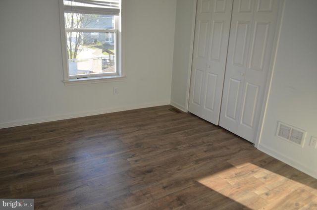 12113 FALLEN TIMBERS CIR, Hagerstown, MD 21740