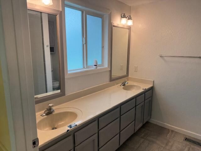 2473 Corona Avenue, Medford, OR 97504