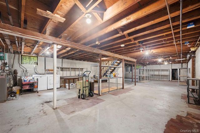 230 Sweet Hollow Road, Huntington, NY 11743