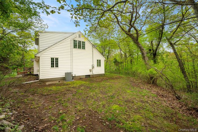 230 Sweet Hollow Road, Huntington, NY 11743