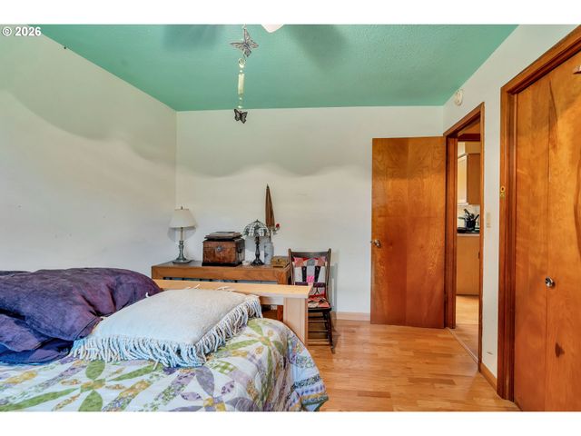 2644 Se 157TH Ave, Portland, OR 97236