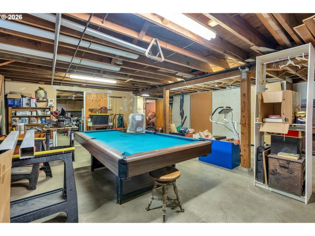 2644 Se 157TH Ave, Portland, OR 97236