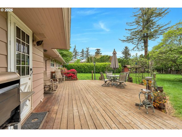 2644 Se 157TH Ave, Portland, OR 97236