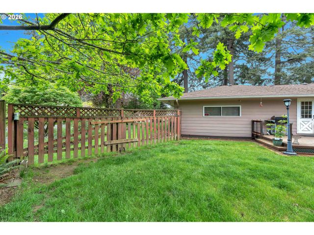 2644 Se 157TH Ave, Portland, OR 97236