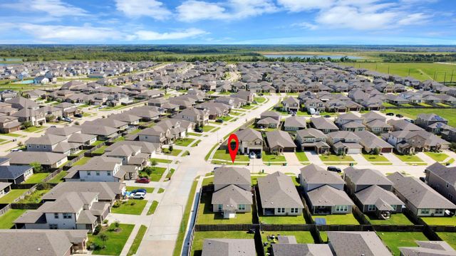 7202 Wilshire Court, Rosharon, TX 77583