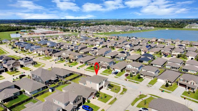 7202 Wilshire Court, Rosharon, TX 77583