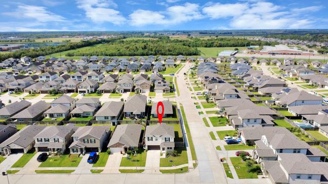 7202 Wilshire Court, Rosharon, TX 77583