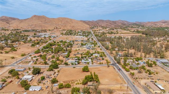 21639 Ellis Avenue, Perris, CA 92572