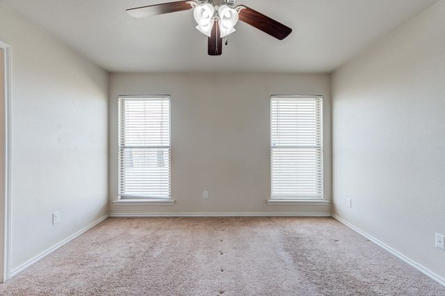7012 34th Place, Lubbock, TX 79407